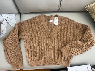 （分類：）位於 。 由 stmoritzstore 提交（商品編號 1272695712，圖片 1）。簡介： 。