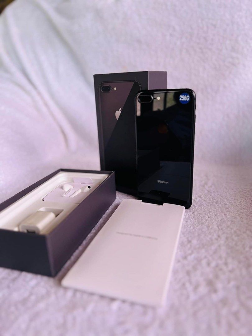 iPhone 8plus 256gb (Category: iPhone 8 Series) located in Manila. Submitted by TekiCashGadgetsph (Listing ID 1272692955, Image 2). Description: (FU) Open-line, any sim working (worldwide) - Guaranteed original iPhone not fake/copy Complete accessories with box Secondhand Good as new not abused! Presentable •Original Lcd • no issue hidden issues • no apple id / iCloud id • Good batthealth • Good cam front/back • Good Performance • Good touch id • 