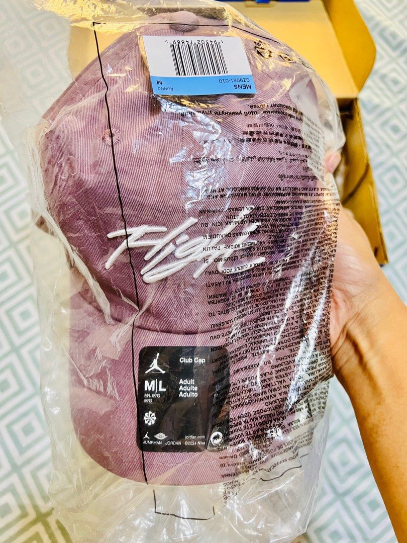 Keds and jordan cap (Category: Sneakers) located in Imus. Submitted by Athena_ApolloShop (Listing ID 1272691796, Image 3). Description: Take both for 1999 Keds size 8 Regular price: 3495 Jordan cap regular price P895.