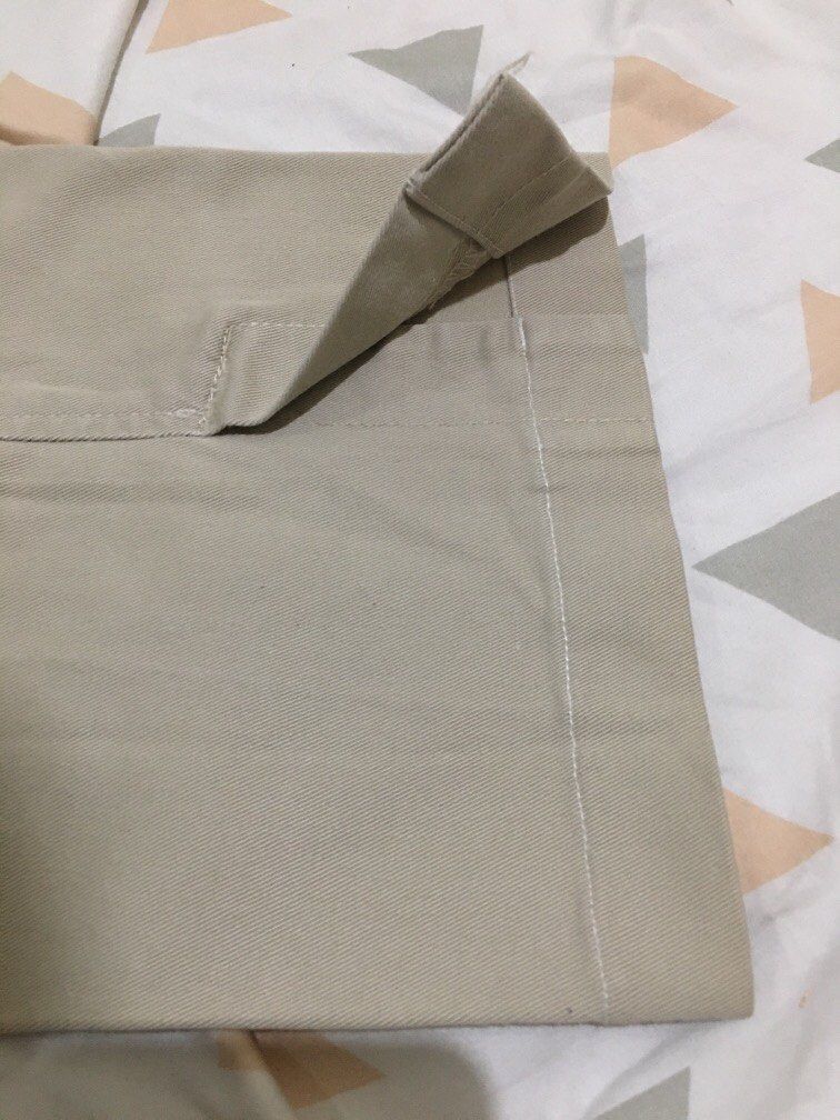 Khaki pants womens size 40 on tag (Category: Other Bottoms) located in Antipolo. Submitted by seylecious (Listing ID 1272833720, Image 3). Description: Unused khaki pants for womens Size 40 on tag Bottom side slit With minimal washable dirt due to storage Rfs: decluttering.