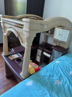 (Category: ) located in . Submitted by deekonomics002 (Listing ID 1272687840, Image 1). Description: .