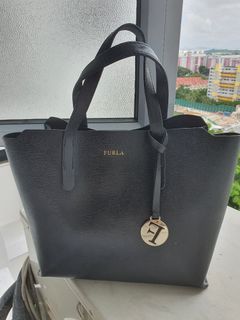 Affordable leather tote bag sales