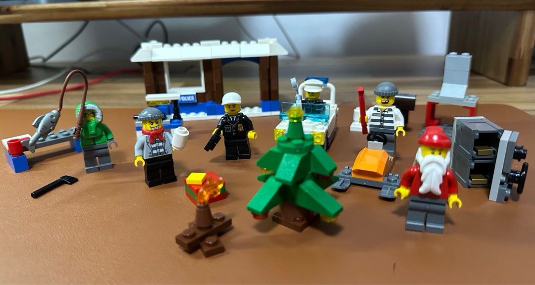 Lego city advent calendar 2011 hot sale