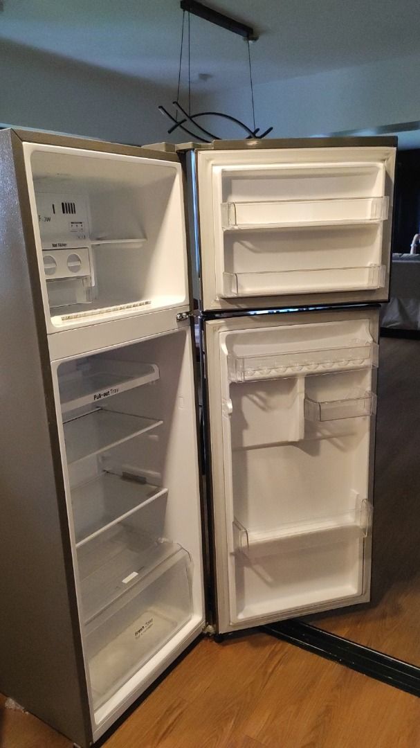 LG Refrigerator Modelgrc222slcn, TV & Home Appliances, Kitchen