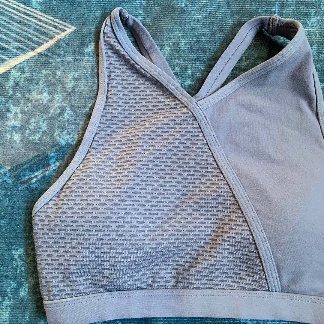 Lorna Jane sports bra, Women's Fashion, Activewear on Carousell