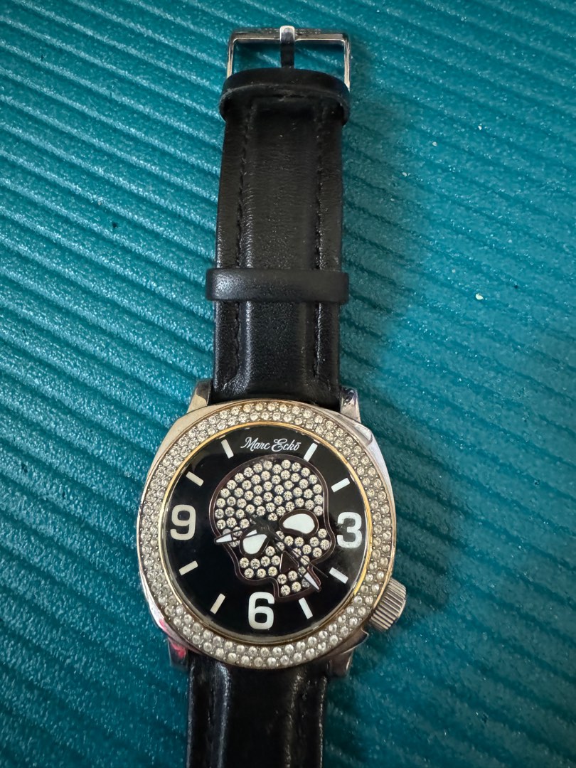 Marc ecko hotsell skull watch
