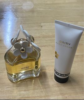 （分類：）位於 。 由 yupppppppppp 提交（商品編號 1272846804，圖片 1）。簡介： 。