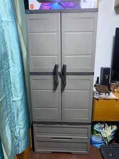 Megabox cabinet