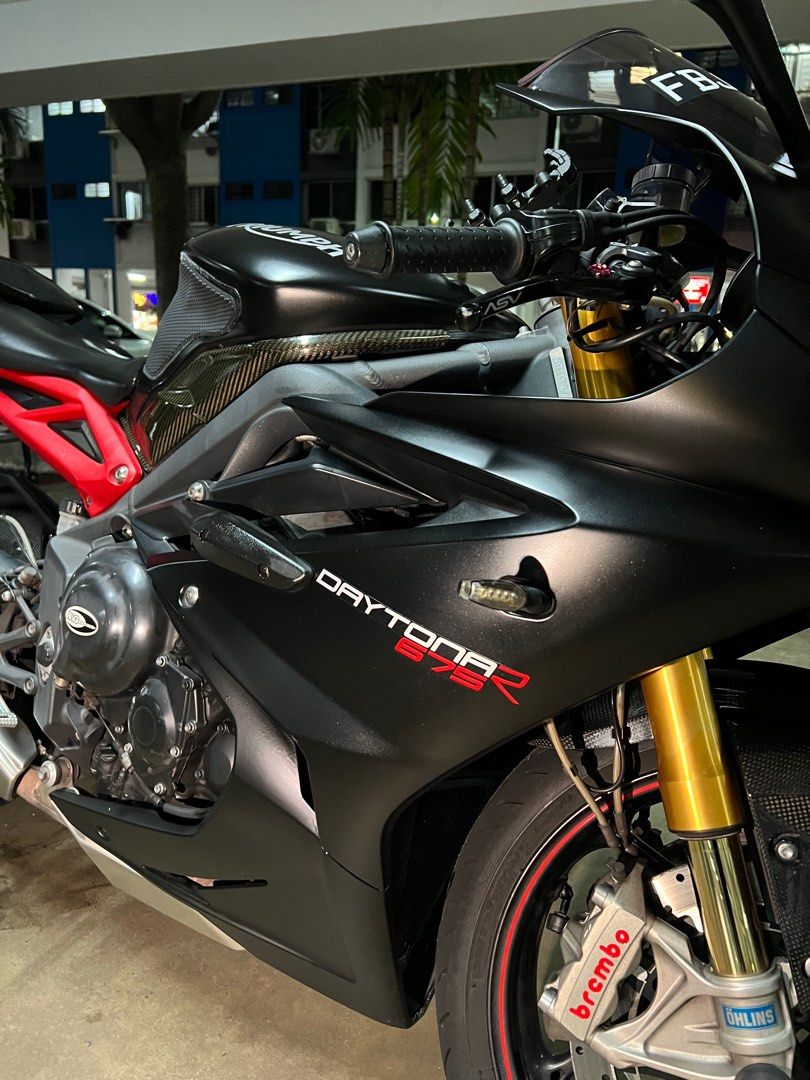 MOTORCYCLE DETAILING / DETAILING / BIKE DETAILING / CERAMIC COATING