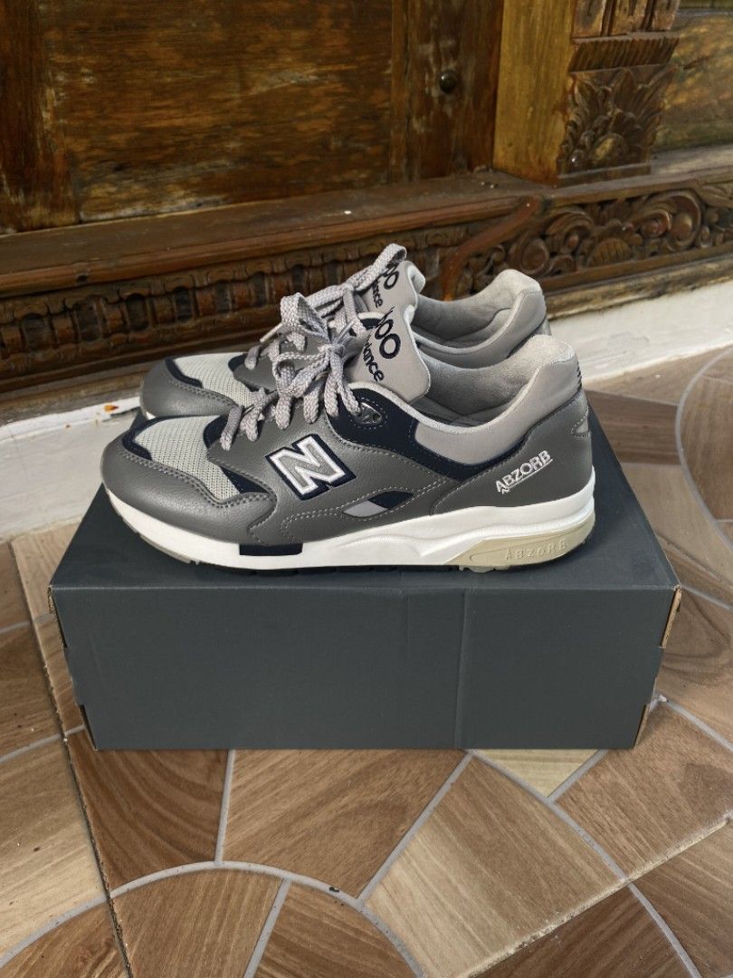 New balance 1600 42 top