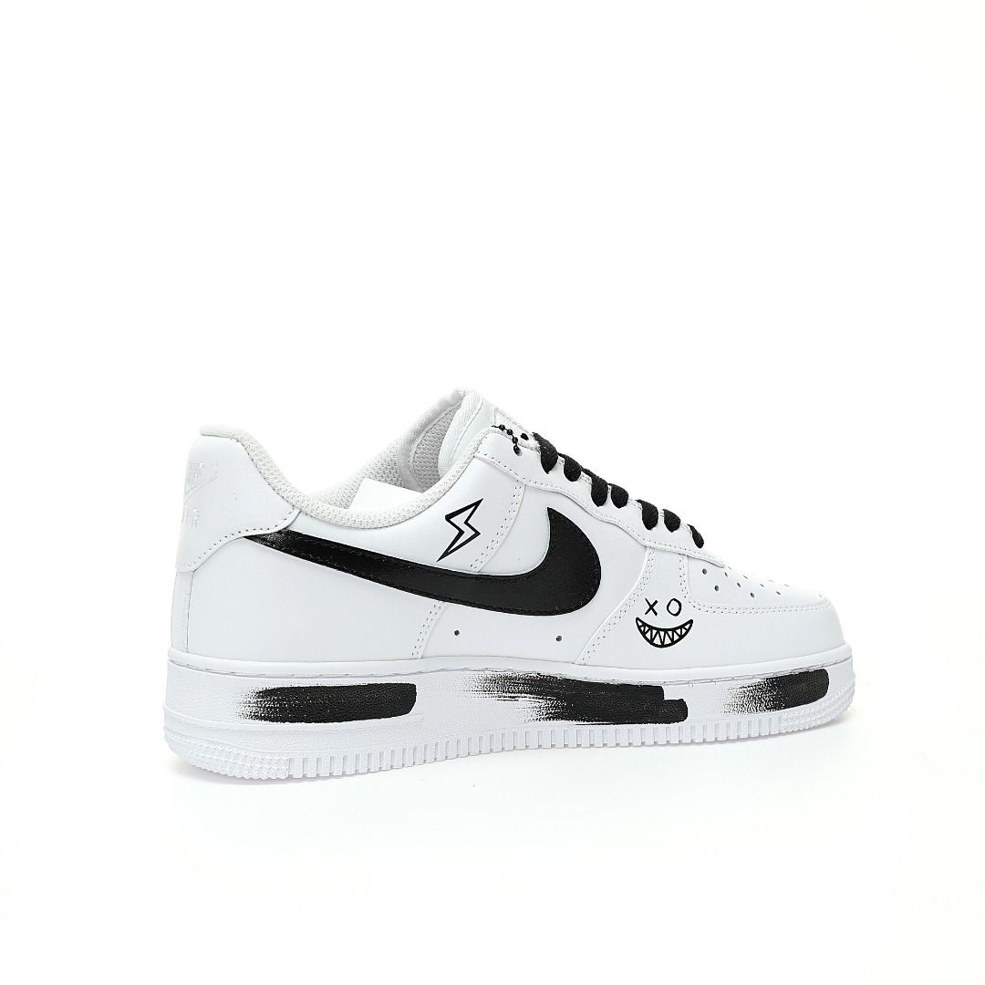 Nike 72 hotsell white black