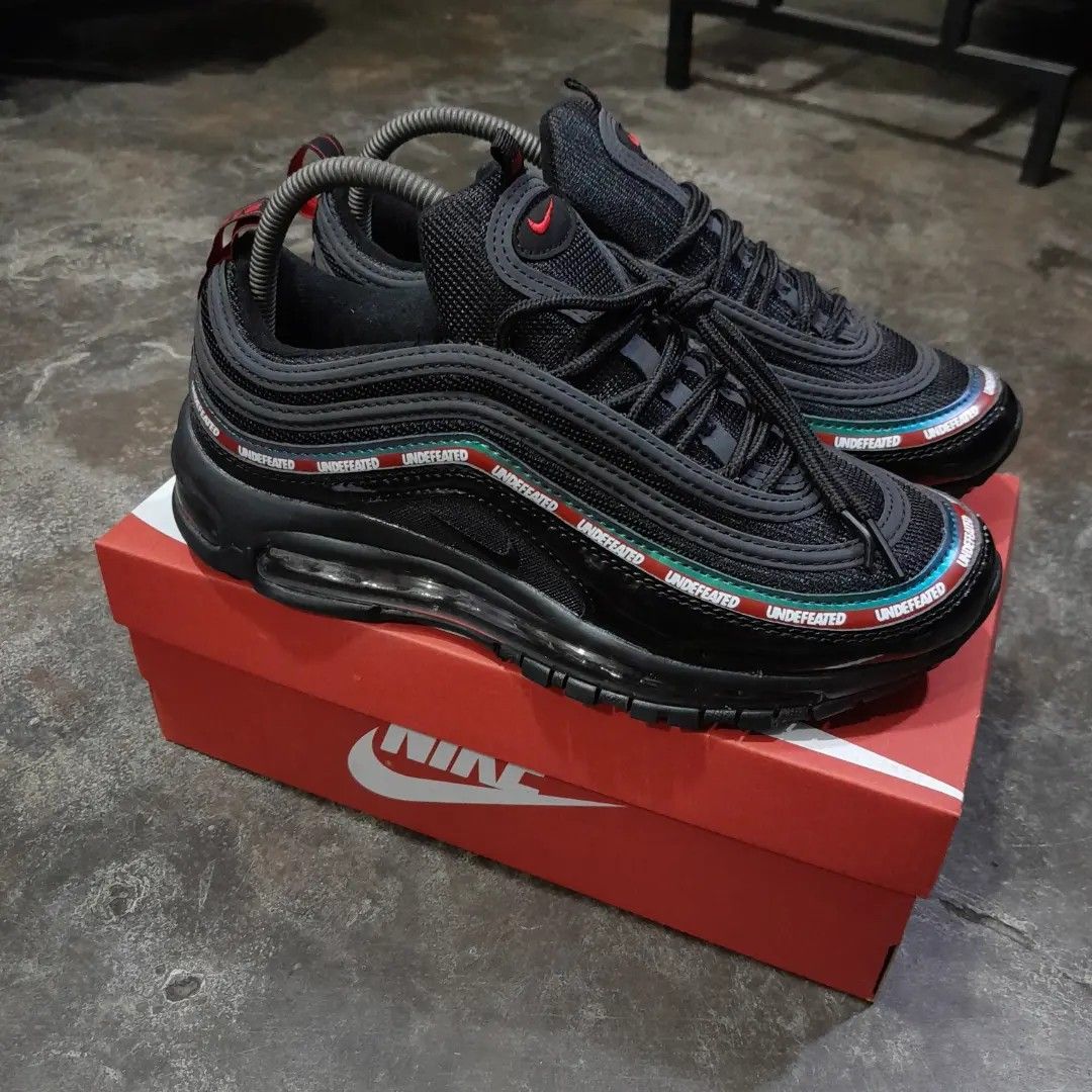 NIKE AIR MAX X UNDEFEATED