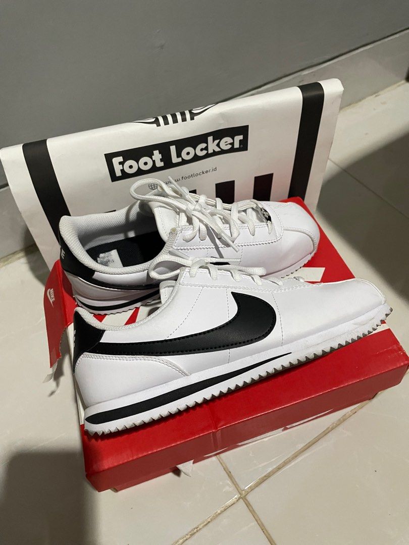 Nike cortez discount womens foot locker