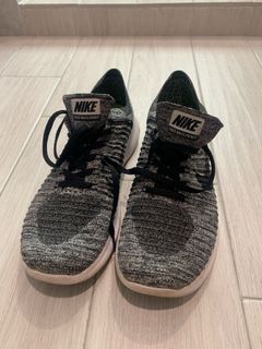 Nike free rn hotsell flyknit 2017 singapore