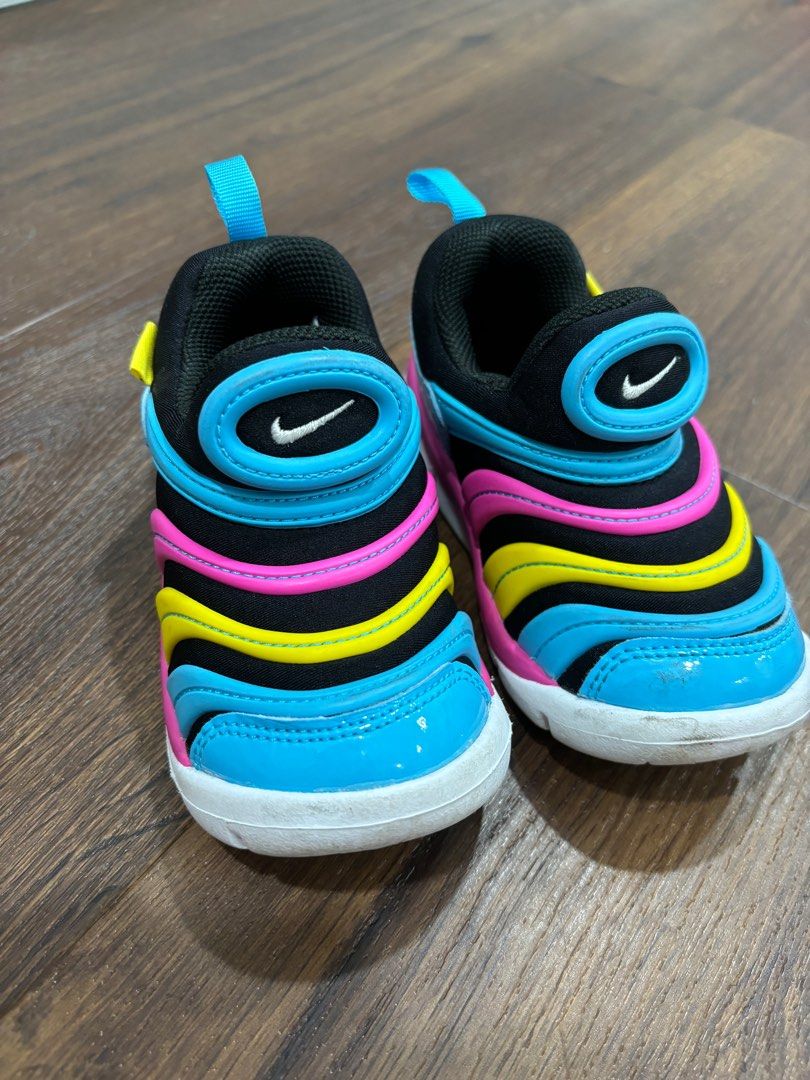 Rainbow nike hotsell kids