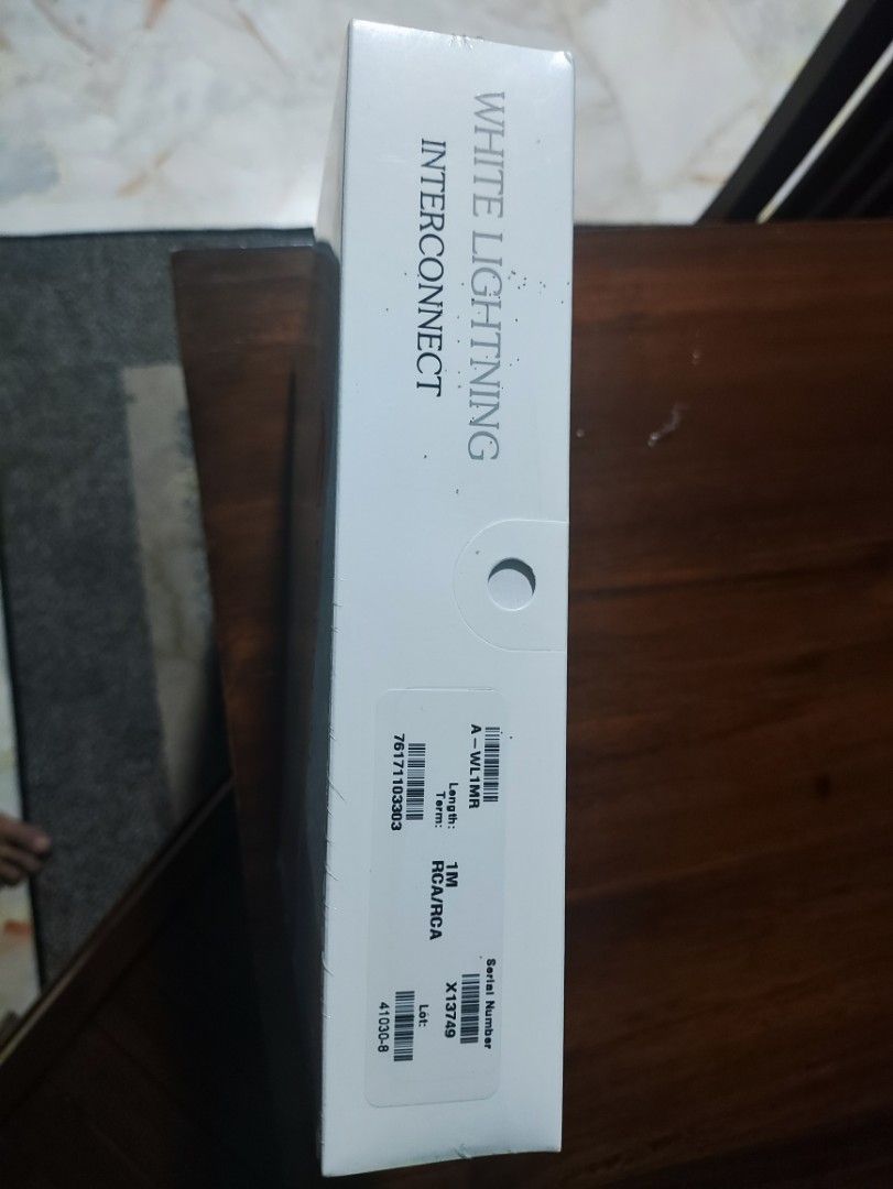 Nordost White Lightning interconnect RCA63168004559745112
