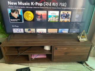 Hipvan tv discount console