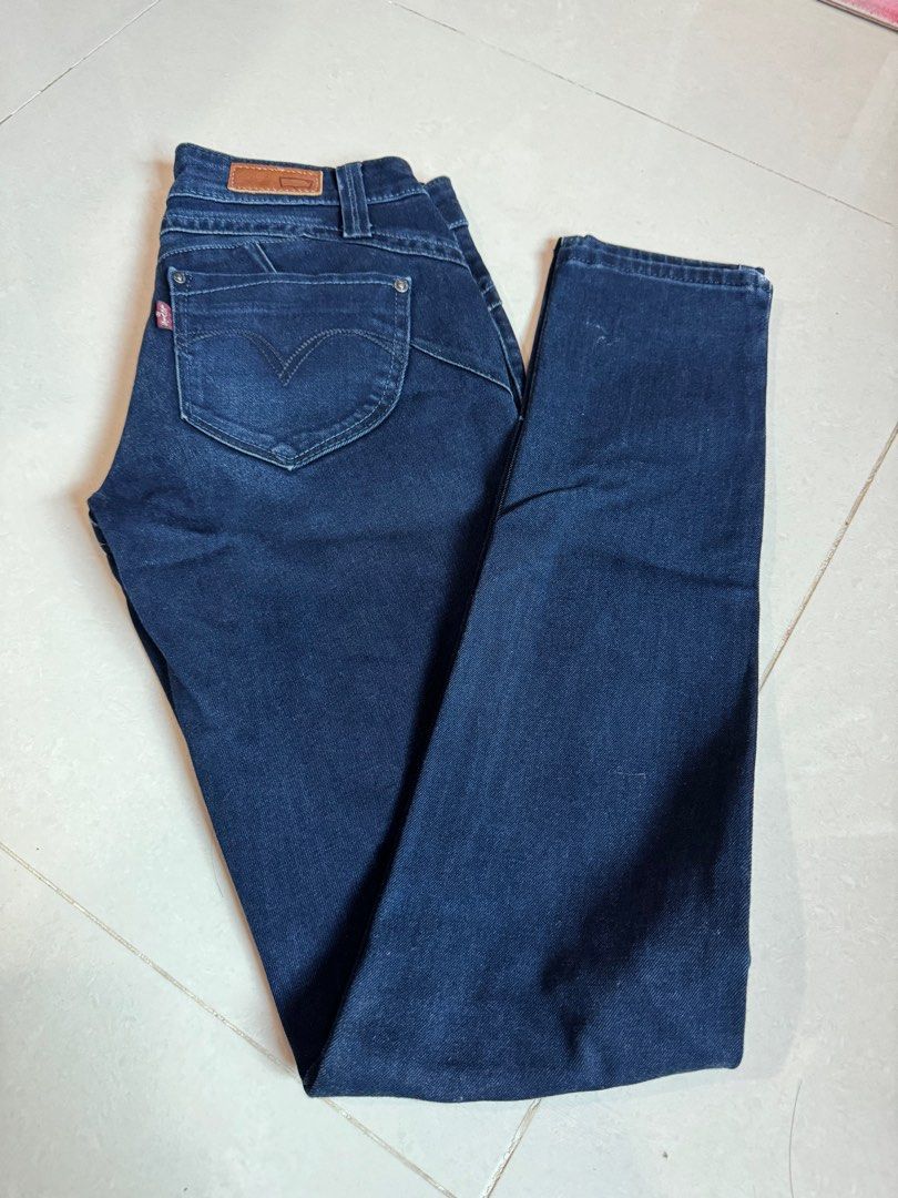 Levis cheap length 26