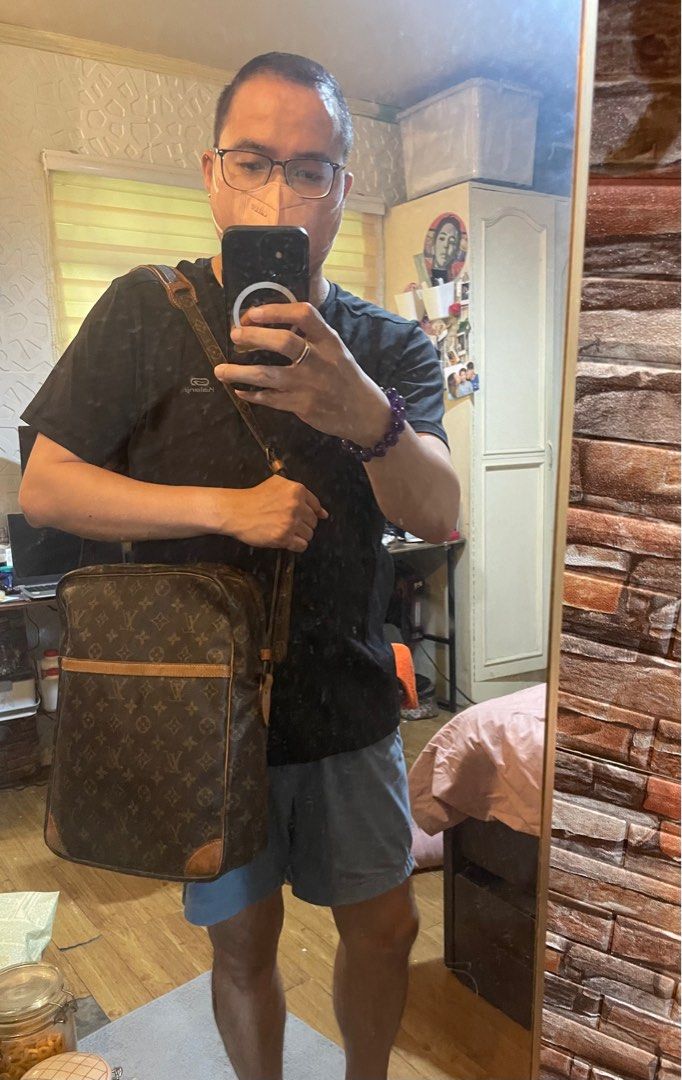 Original LV Danube GM with Entrupy Certificate Luxury Bags Wallets