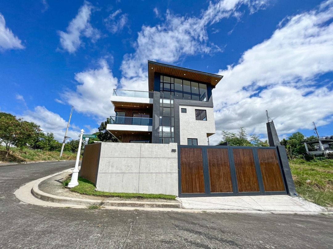 OVERLOOKING VIEW Corner House in Monteverde Taytay Rizal near Manila ...
