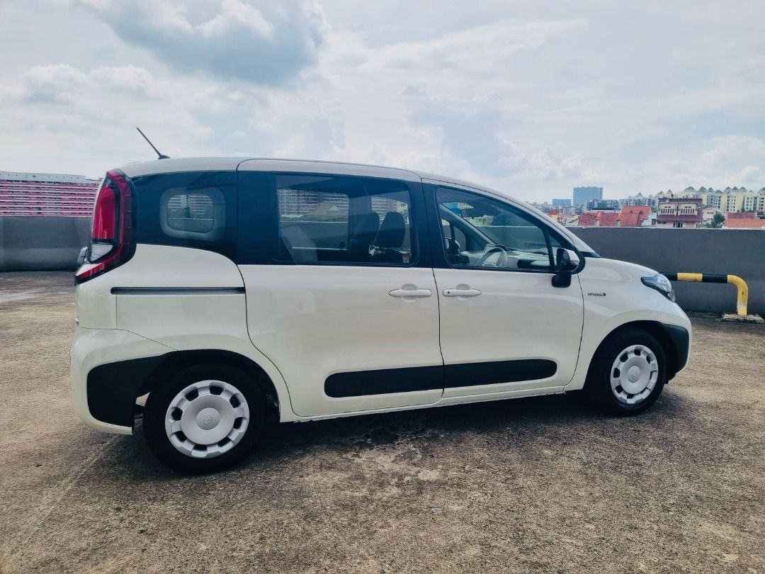 PHV / (FREE RENTAL 14DAYS) NEW TOYOTA SIENTA HYBRID62887424768770114