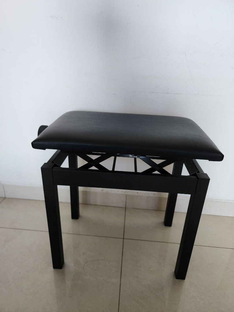 Korg pc 300 shop bench