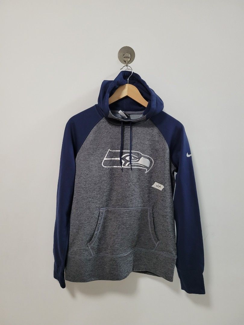 Nike sweater clearance on sale
