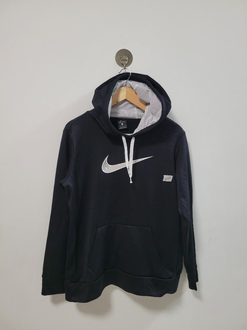 Nike sweatshirt clearance hotsell