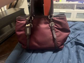 (Category: ) located in . Submitted by mariadonnakylebecker (Listing ID 1272789012, Image 1). Description: .
