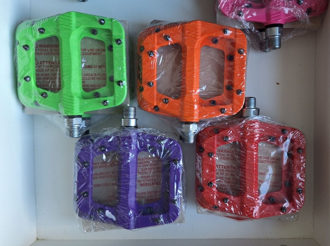 Chester flat pedals new arrivals