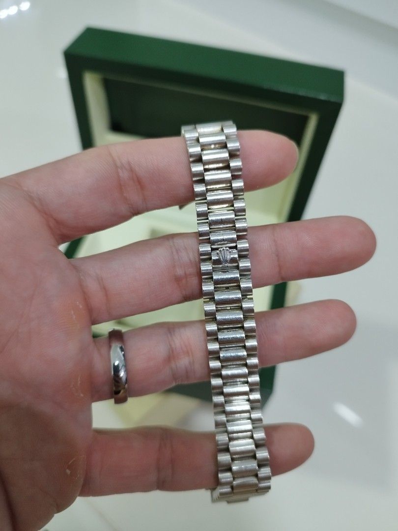 White gold president bracelet deals