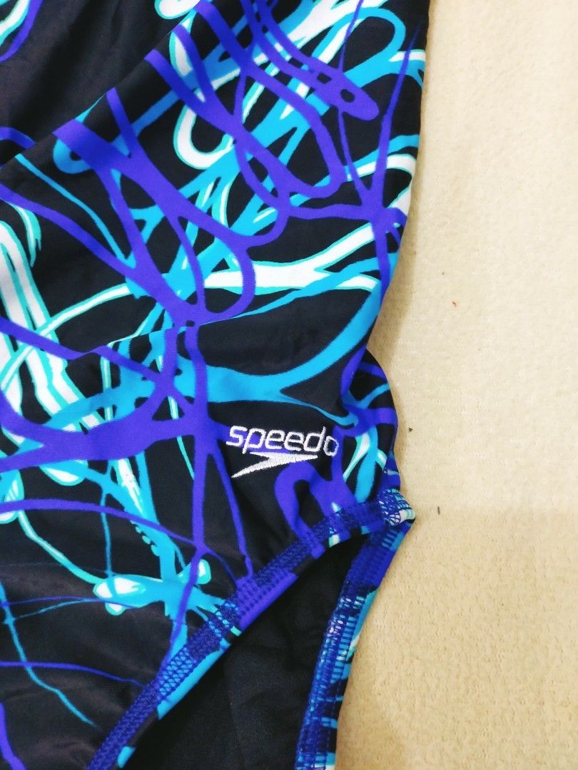 Costume Intero Arena Donna Tropicals Light Drop Back - Nero/Reale Multi, Taglia 1 - Tessuto MaxLife Resistente Al Cloro Per Nuoto