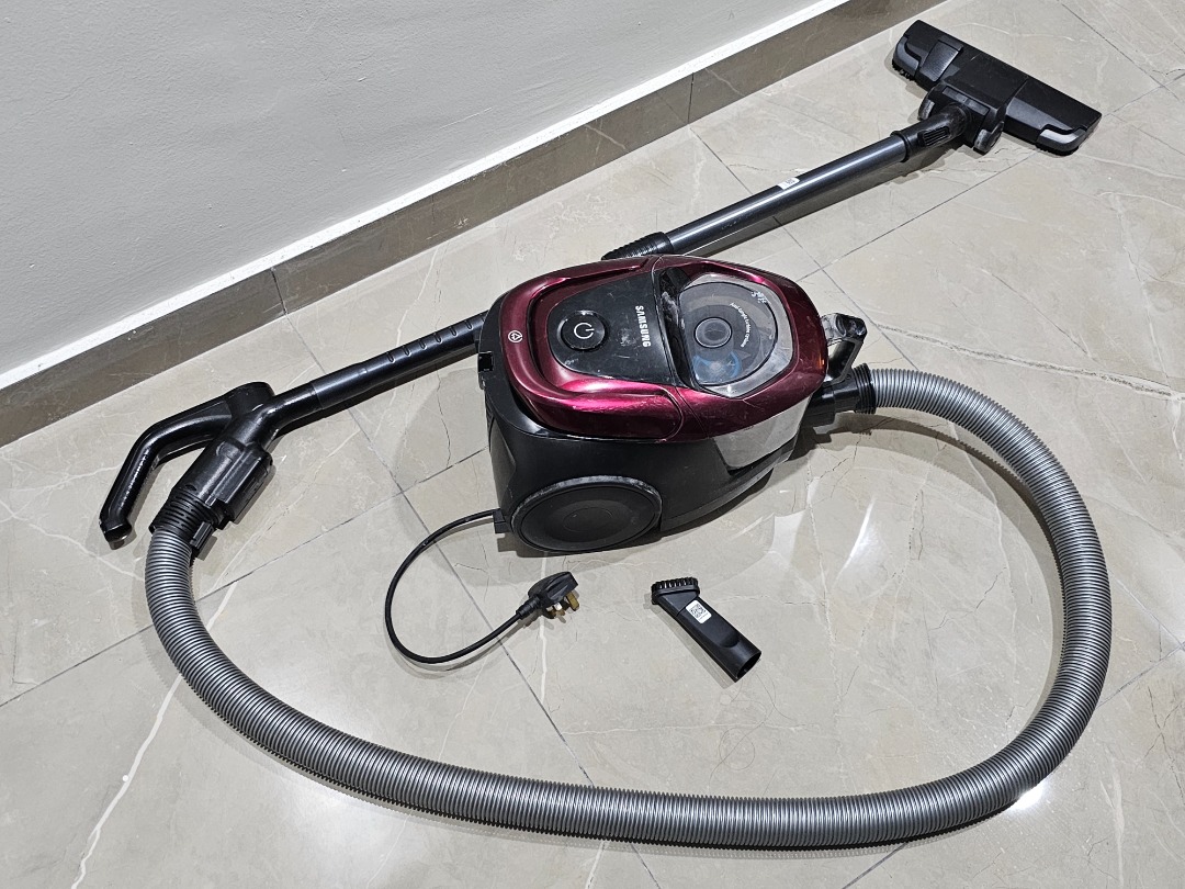 Samsung Vacuum Cleaner Canister 370W, merah VC18M31A0HP Cyclone Force