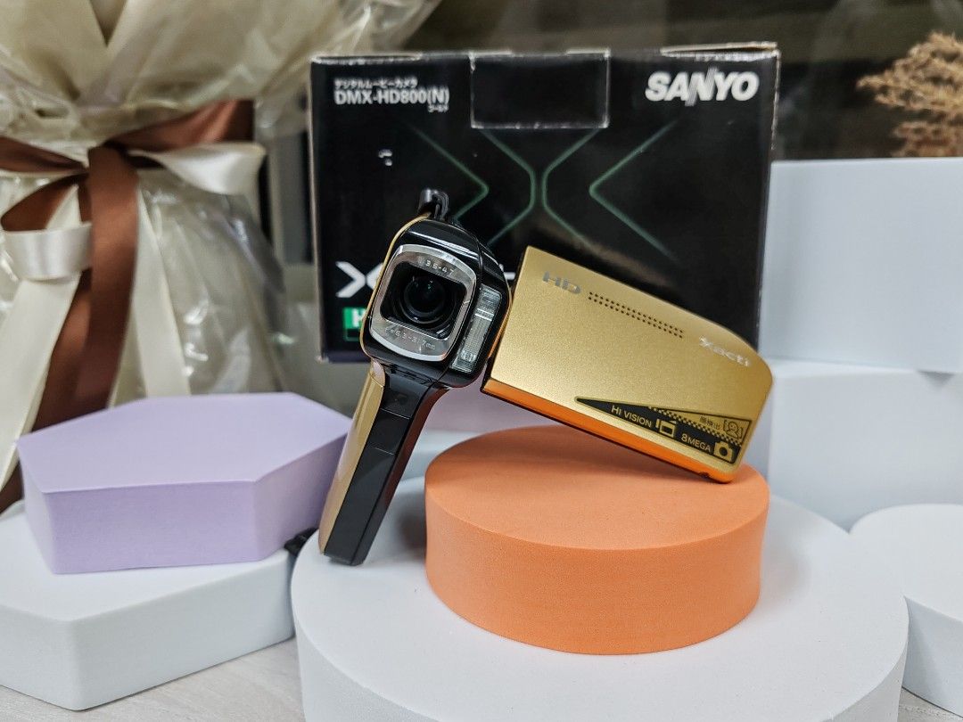 SANYO Xacti DMX-HD800 ゴールド - ビデオカメラ