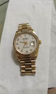 (Category: ) located in . Submitted by sunnyson123 (Listing ID 1272689487, Image 1). Description: .