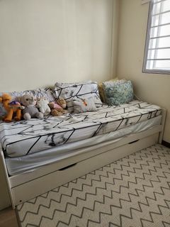 (Category: ) located in . Submitted by _lyazz (Listing ID 1272662807, Image 1). Description: .