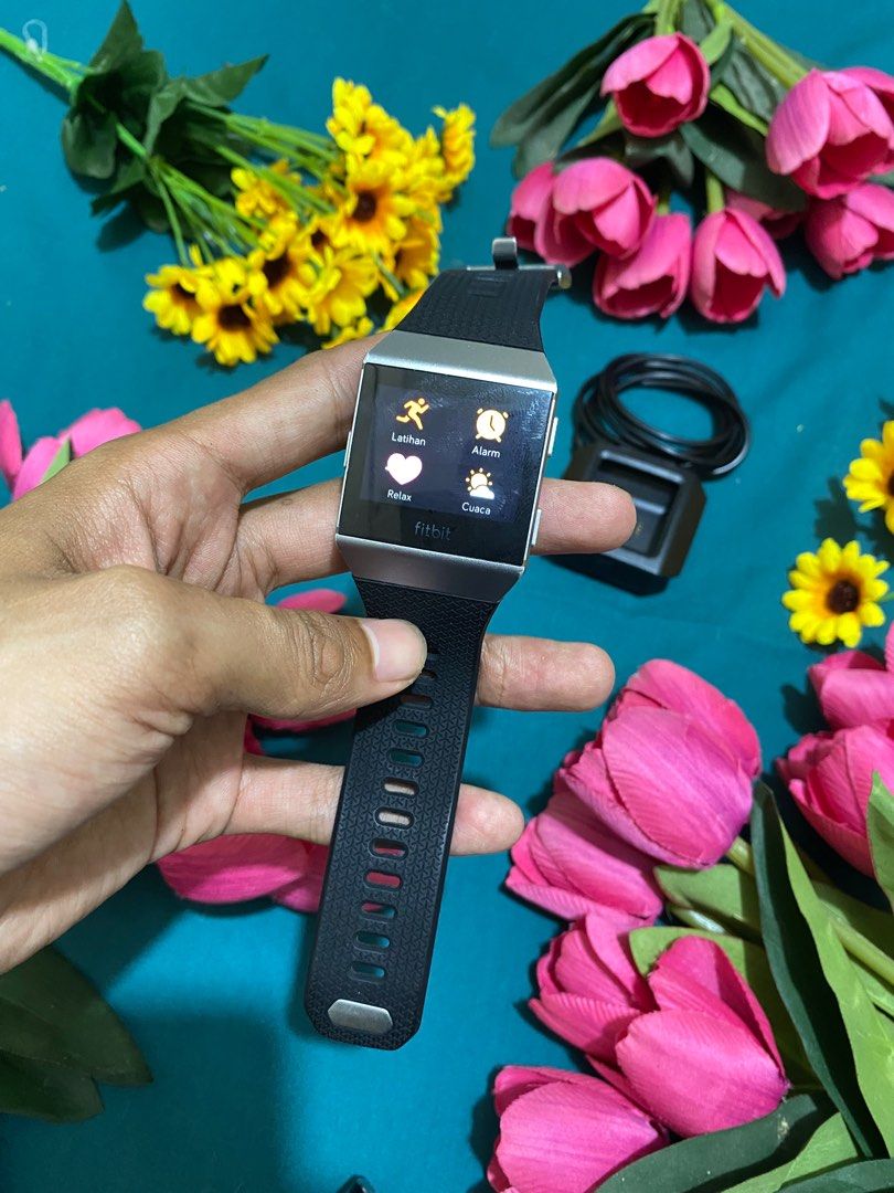 Fitbit ionic digitec new arrivals