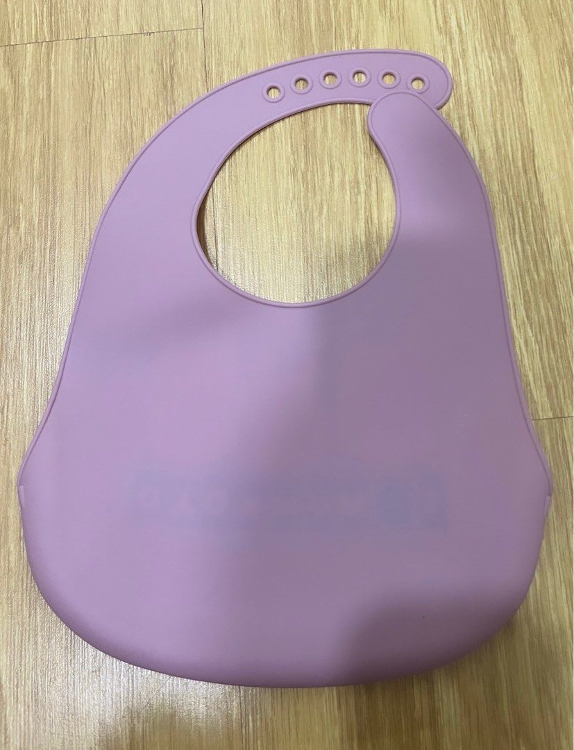 Snapkis bib, Babies & Kids, Nursing & Feeding, Weaning & Toddler ...