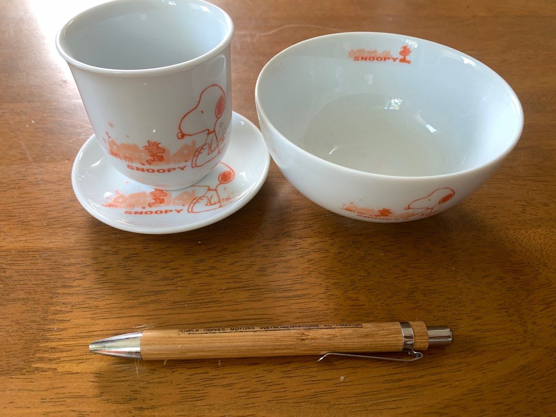 Snoopy tea cup, saucer and bowl set with box (Category: Coffee & Tea Tableware) located in Calamba. Submitted by cur8d (Listing ID 1272802913, Image 1). Description: .