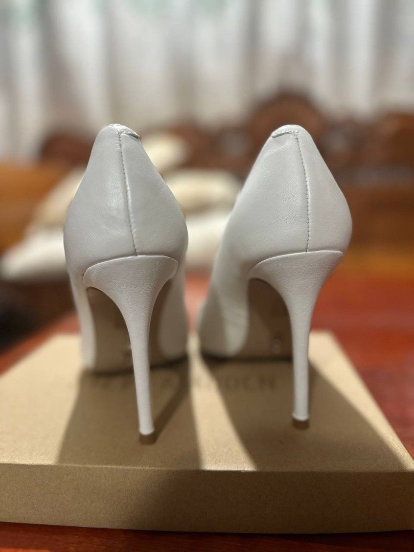 Steve Madden Heels in White