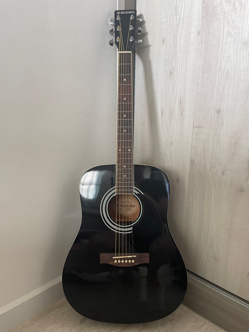 Suzuki Acoustic Guitar, Hobbies & Toys, Music & Media, Musical ...