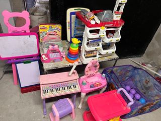 (Category: ) located in . Submitted by xia0929 (Listing ID 1272691028, Image 1). Description: .