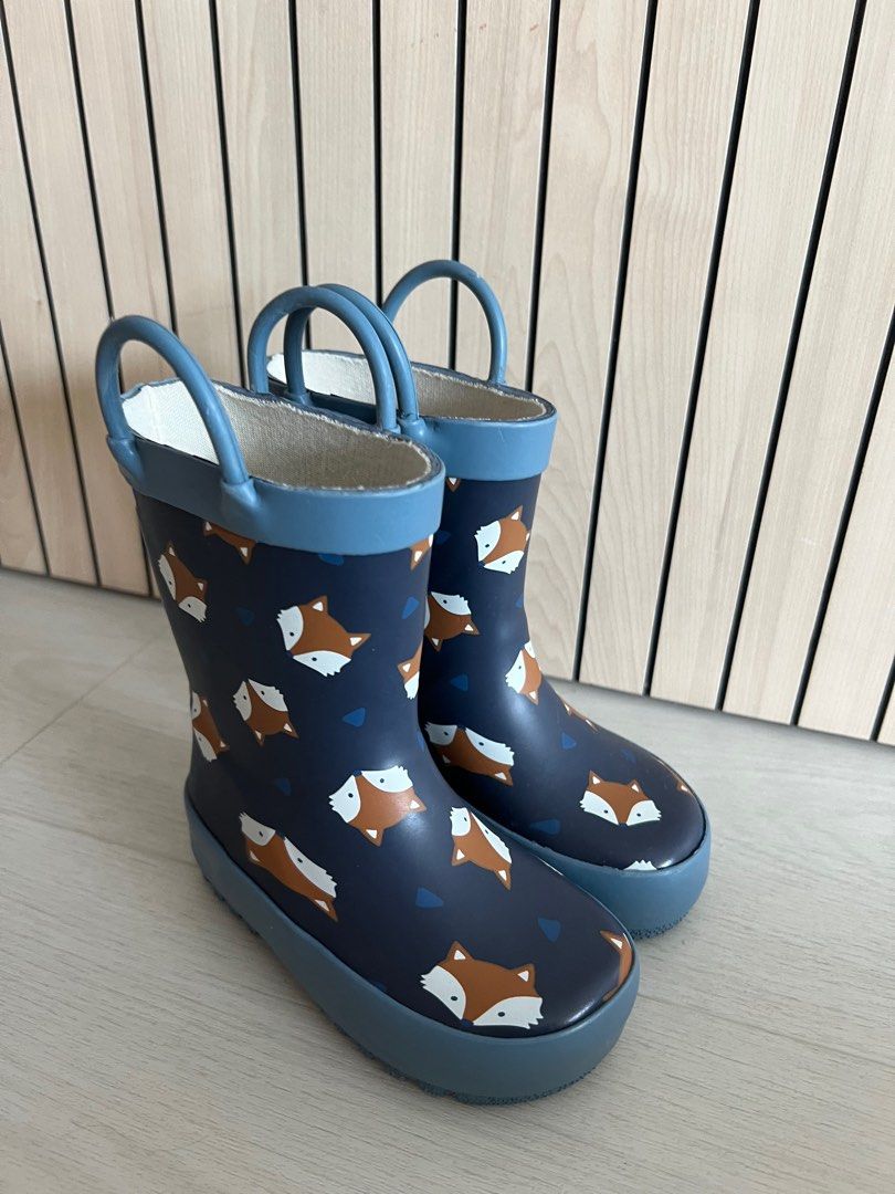 Rain boots outlet store