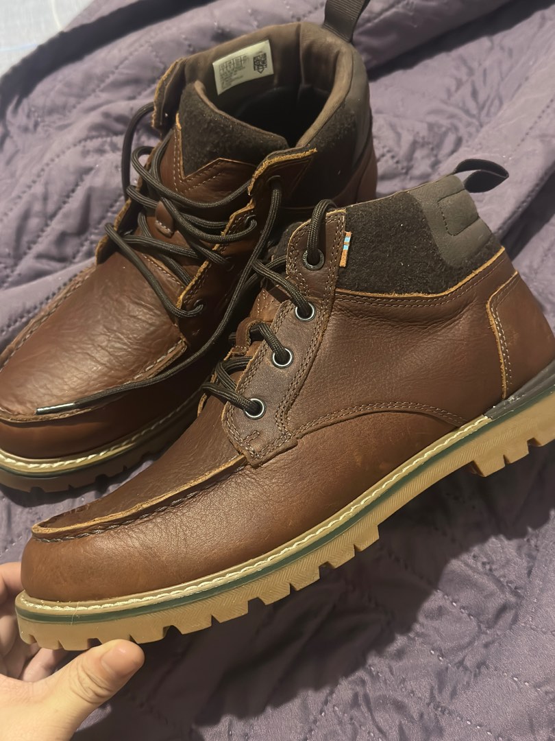 Toms hawthorne top