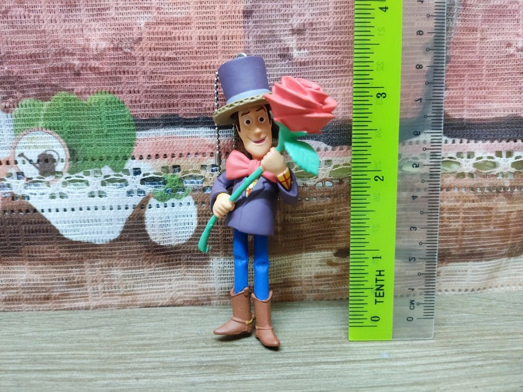 Toy story woody keychain
