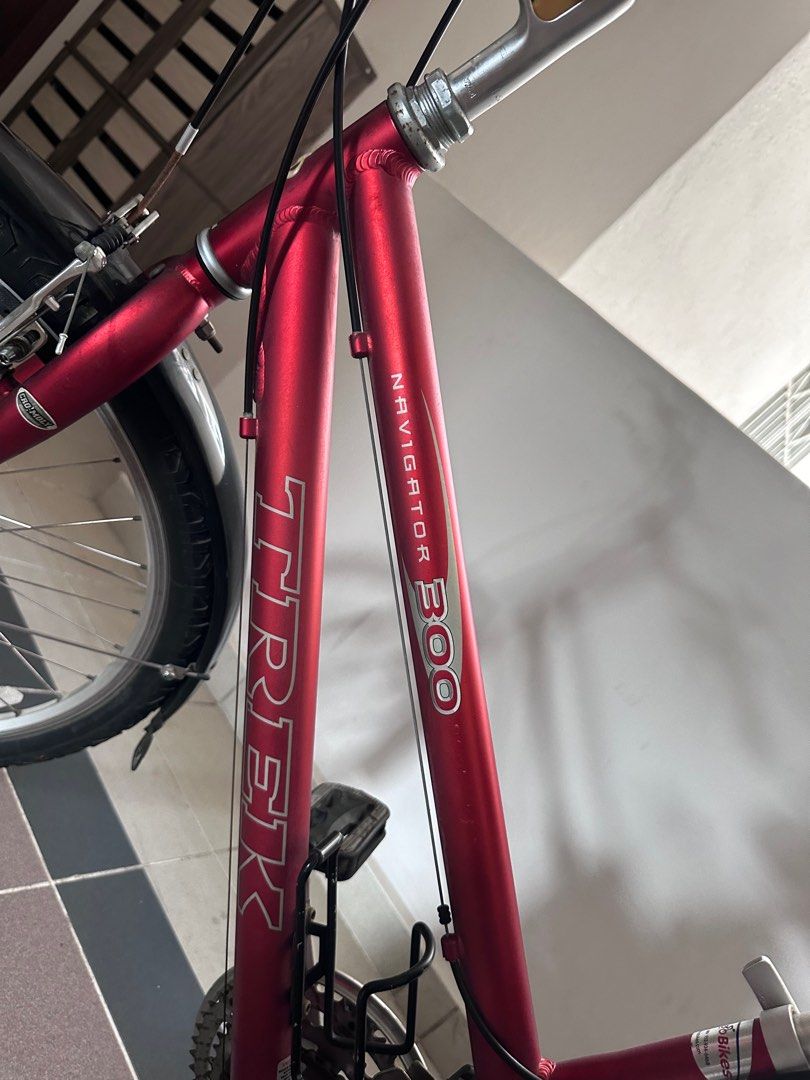 Trek navigator 300 red Sports Equipment Bicycles Parts