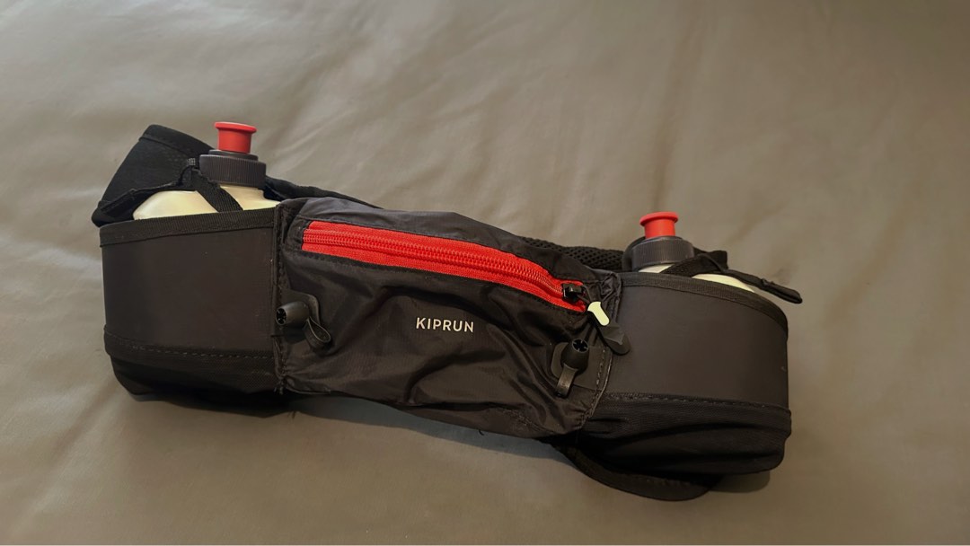 USED Kiprun Running Belt + Hydration Bottles 250mlx2, Sports Equipment, Other Sports Equipment