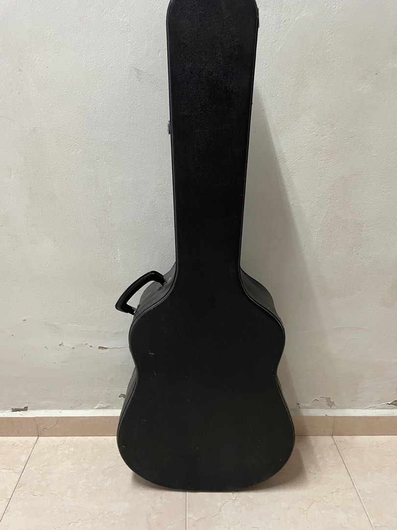 Vintage Classical Guitar Case, Hobbies & Toys, Music & Media, Music