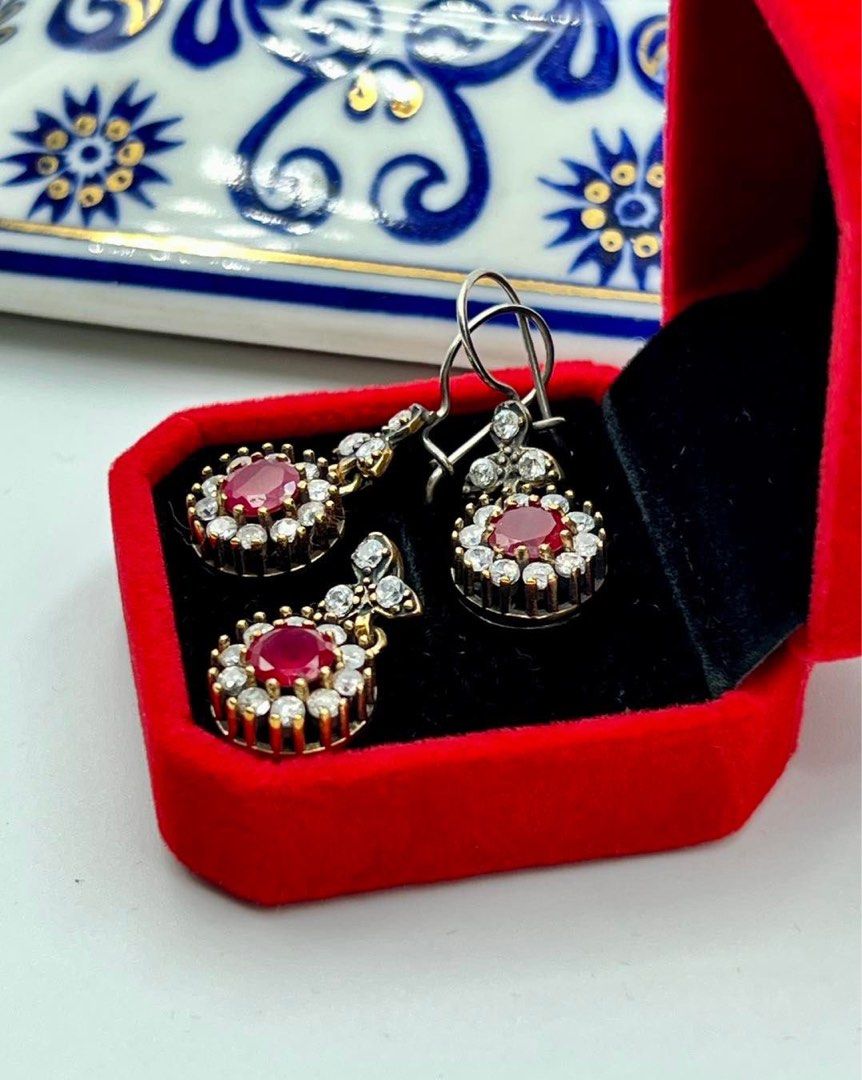 Vintage Turkish Ottoman Set (Category: Earrings) located in La Trinidad. Submitted by asna_taku (Listing ID 1272689697, Image 2). Description: Vintage Turkish Ottoman Set Earrings & Pendant Ruby & Cubic Zirconia (2 sets available) 925 Silver with Bronze.