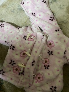 (Category: ) located in . Submitted by nazneem (Listing ID 1272882977, Image 1). Description: .